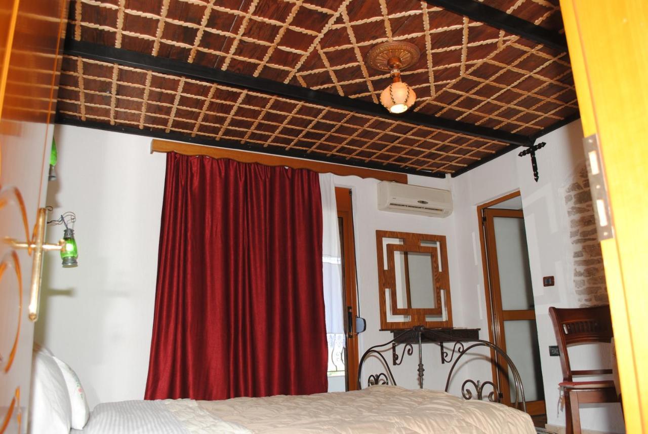 Bed and breakfast Mele Gjirokastër