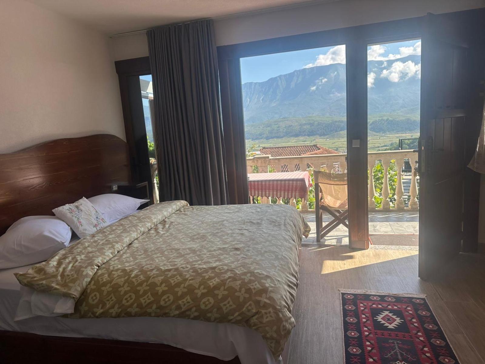 Mele Bed and breakfast 3*